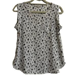 LOFT Sleeveless Blouse Womens PS White Black Feather Print Abstract Casual Tank